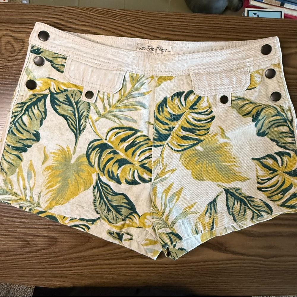 EUC Free People Shorts-We The Free Palm Leaf Cotton Demim-Size 30
